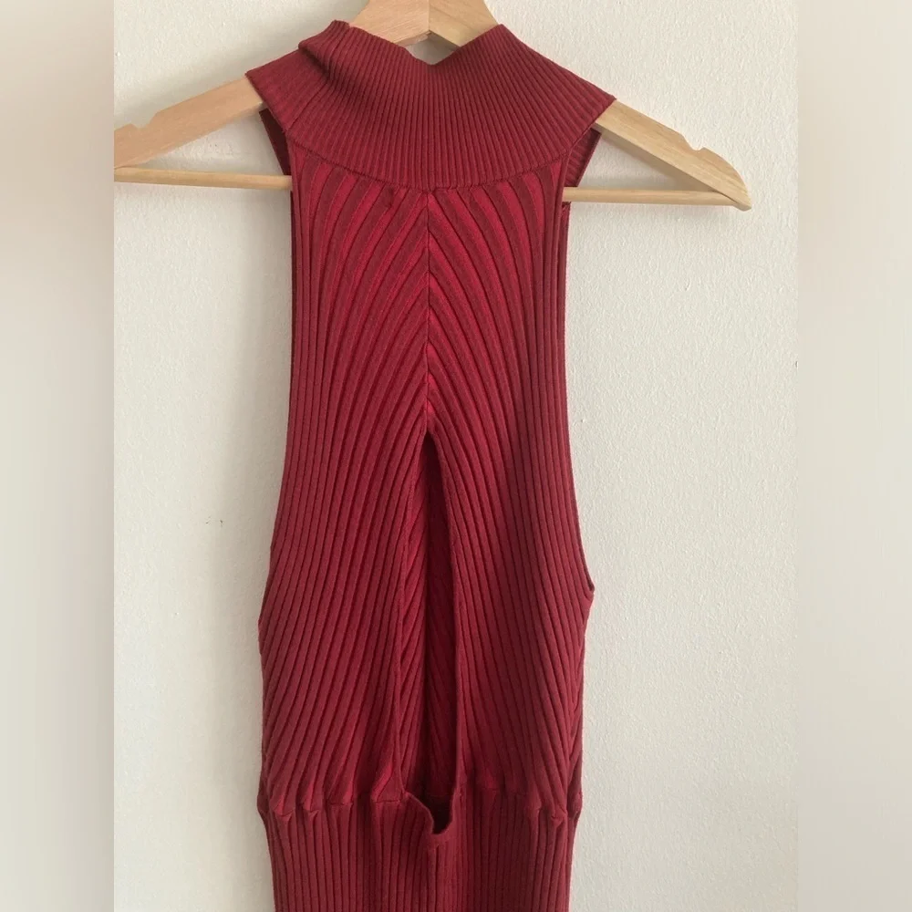 Good American Ribbed Midi Keyhole Dress Stretch in Team Cardinal 5/6 NWT - Picture 10 of 11